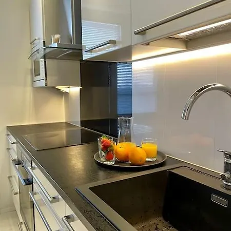 Moderni Saunallinen Kaksio! Pori